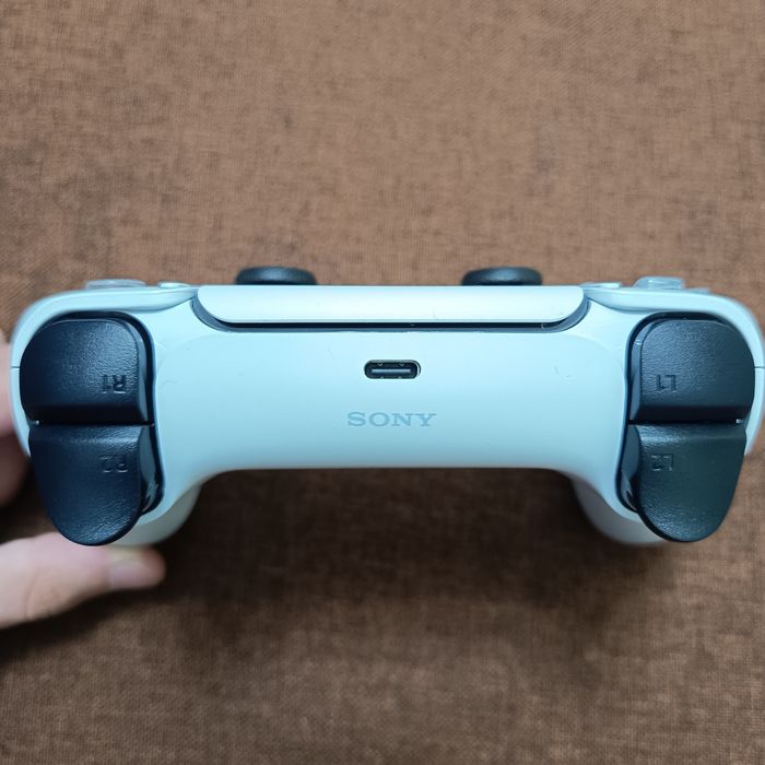 Controller Ps5 DualSense cu TMR