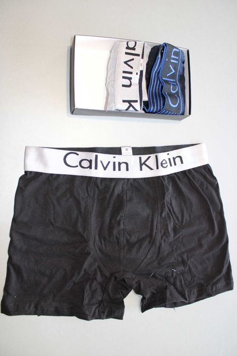 Нови Calvin Klein мъжки гащи – черен базов модел
