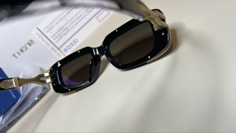 THenri Yurus ochelati de soare noi rame