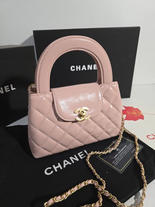 Налична чанта Chanel Kelly Pink