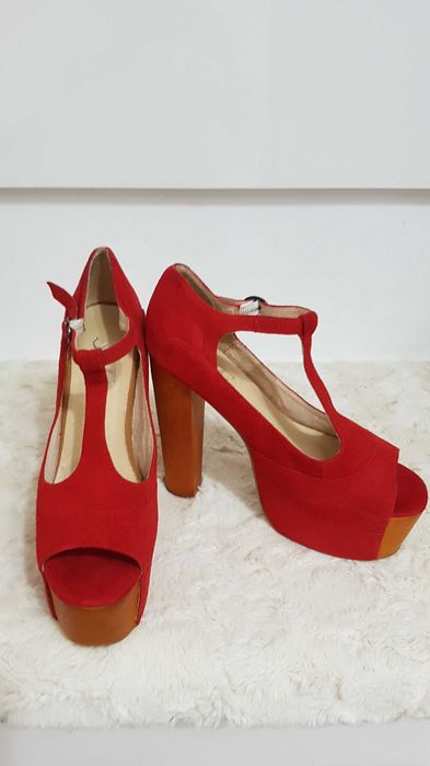 Дамски обувки. Размери 35,36,37,38.