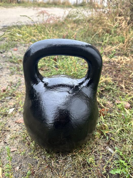 Продам две гири 15 кг и 24 кг