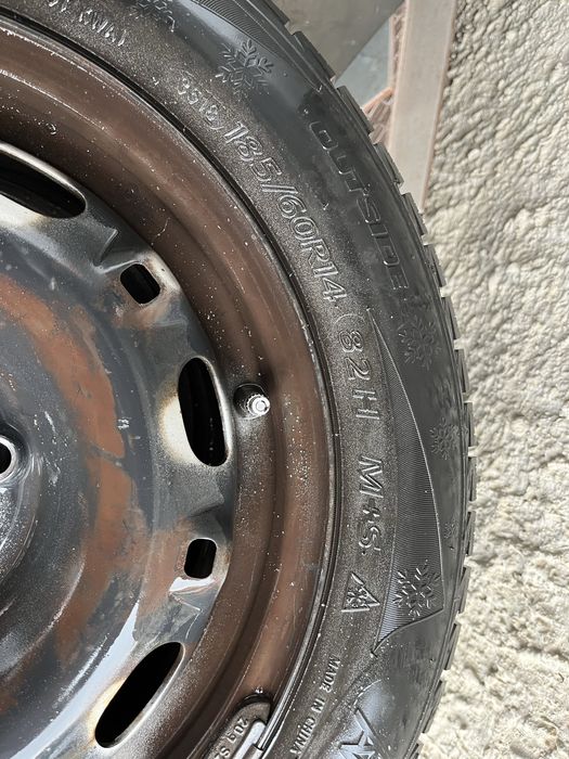 Vand anvelope cu tot xu jante 185 60 R14