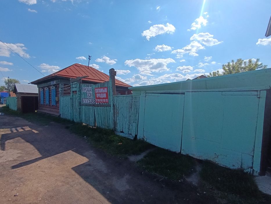 3 комнатный дом в районе Метро!