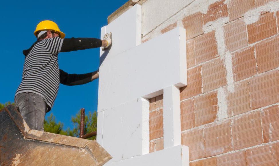 Termoizolații și finisaje exterioare pentru confort și economii