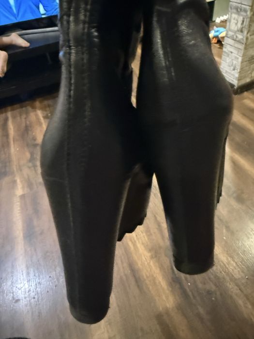 Платформени ботуши Pause