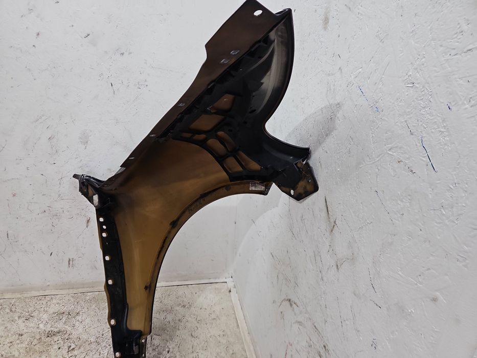 Aripa stanga fata Volkswagen Touareg (7LA, 7L6) [Fabr 2003-2010] R-lin