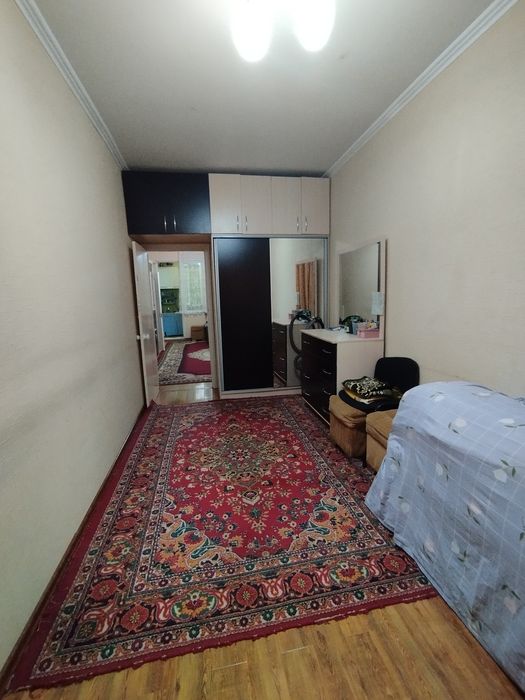 Продаётся 2х комнатная квартира. Чиланзар 18. Фархадский.Ориентир Парл