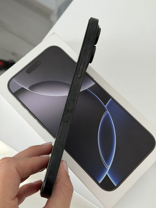 Iphone 16 Pro Max, 512 GB, 90% батерия