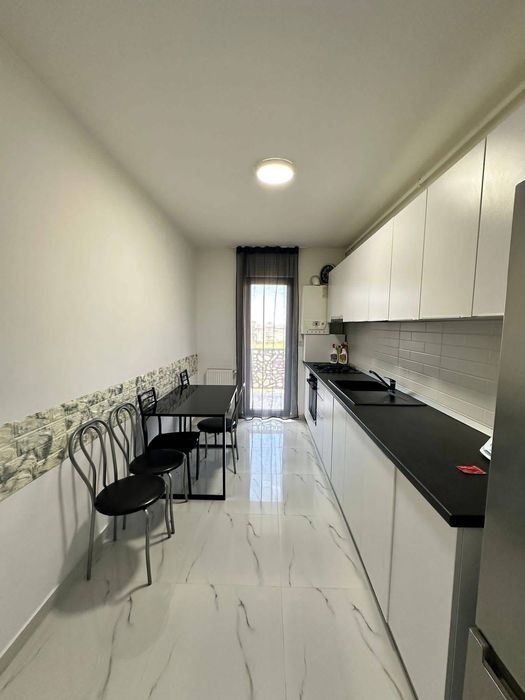 Apartament 3 camere DE INCHIRIAT