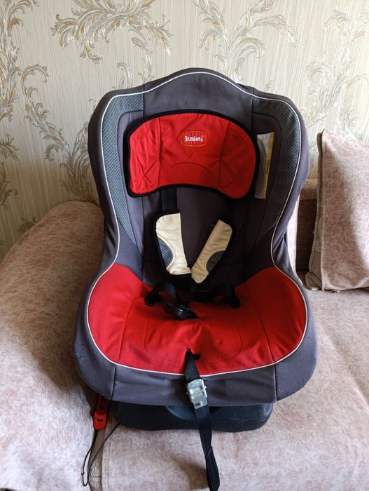 Продаётся детское автокресло.