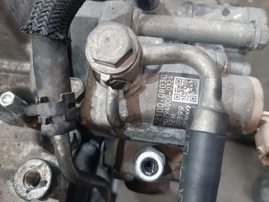 pompa inalta 2.2 d-4d toyota rav 4  avensis t25 verso lexus is 2  22100-0r030 hu294000-0324