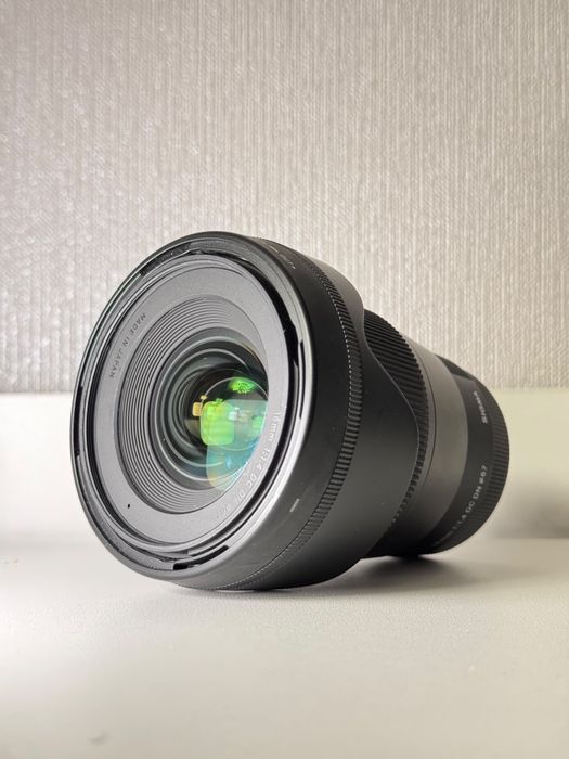 Продам объектив sigma 16mm 1.4 для Sony E