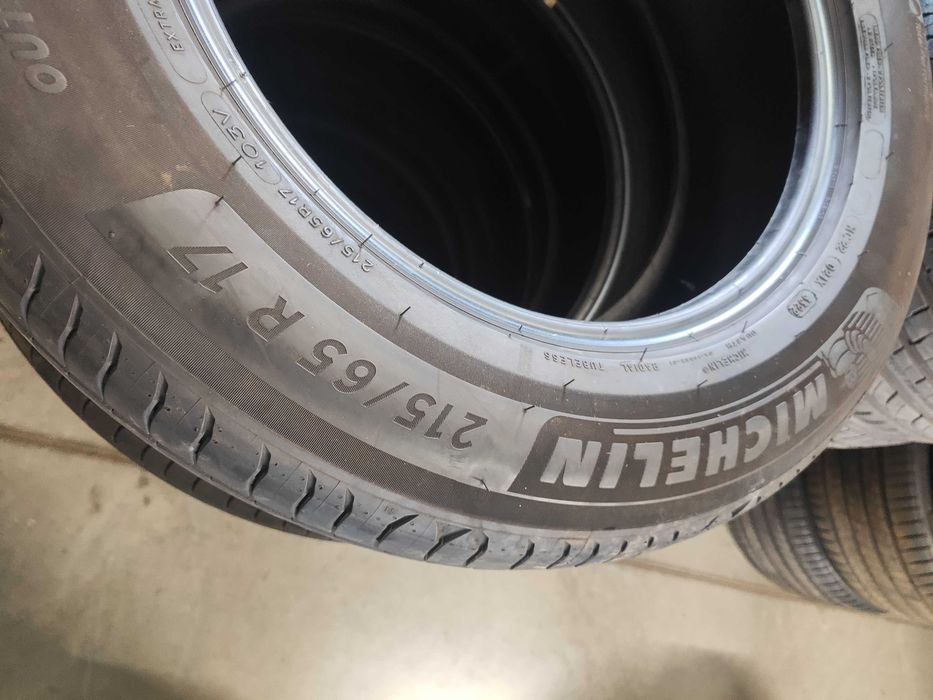 4бр.летни гуми 215/65/17 Michelin