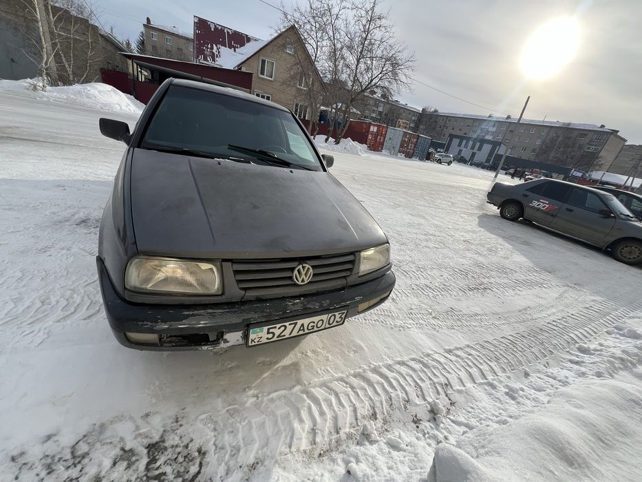 Продам vw vento 1.8 моно
