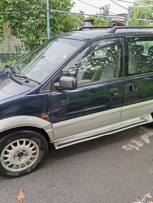 Продам авто RVR 2.0
