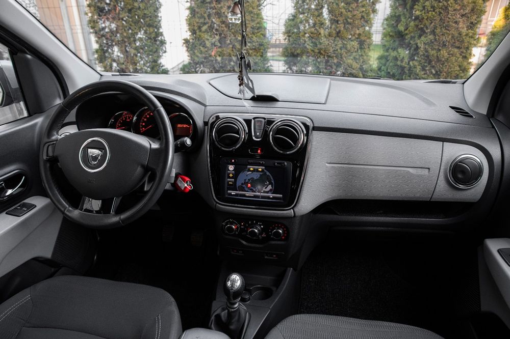 Dacă Lodgy Diesel 1.5~Navigație~Senzori parcare~Euro 5