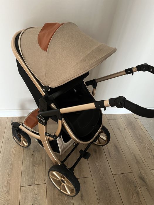 Коляска 2в1 в отличном состояний,