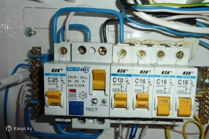 Услуги / ЭЛЕКТРИКА 24/7