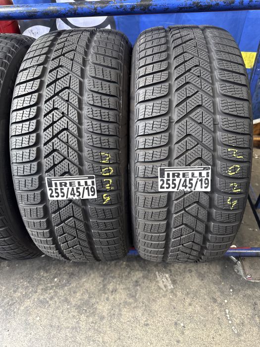 255/45/19 Pirelli M+S