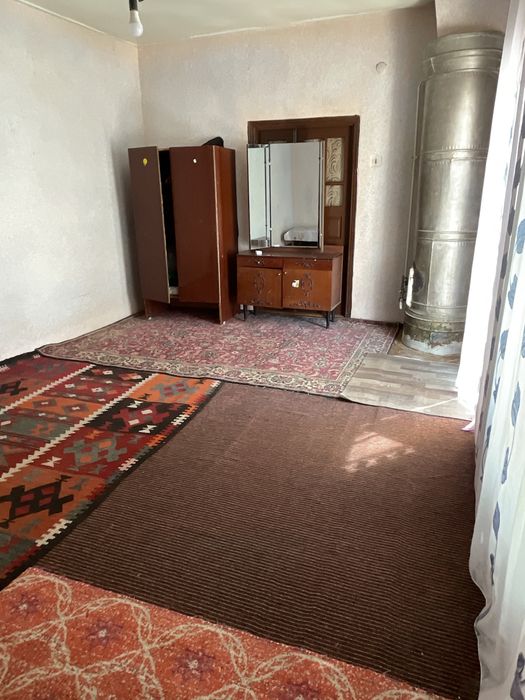 Studentlarga xona ijaraga beriladi