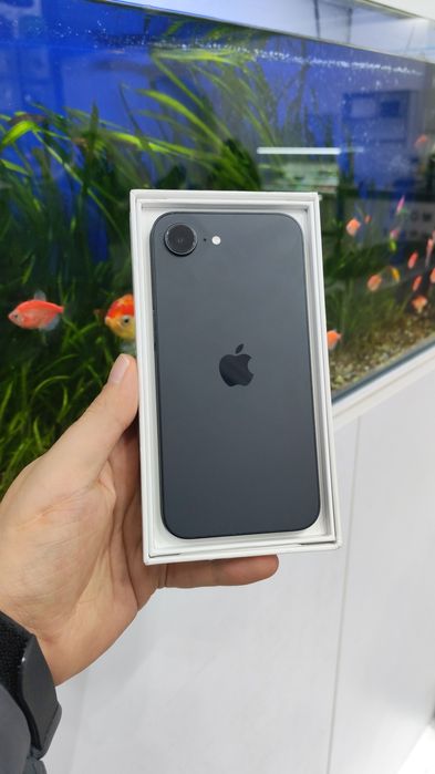 iPhone 16E 128GB Sim+Esim