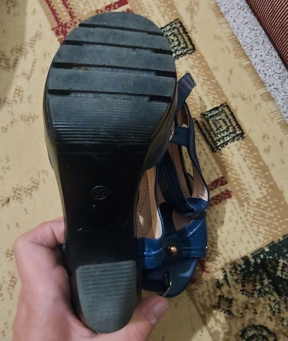 Жазғы аяқкиім 4000т