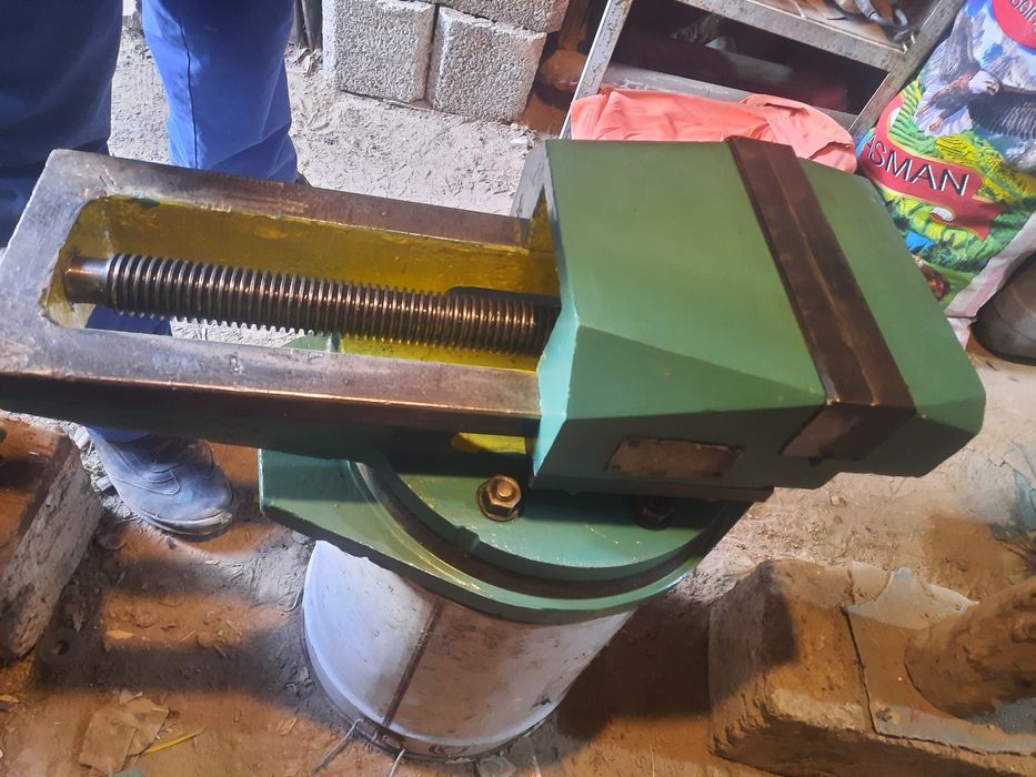 Тиски станочные 25