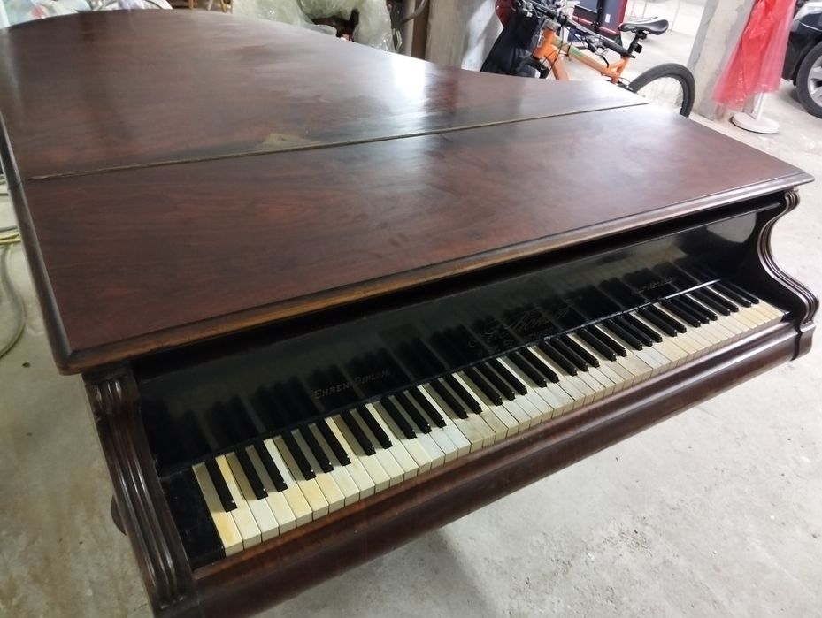 Pian vechi Panten Proksch – Viena (funcțional, model de colecție)