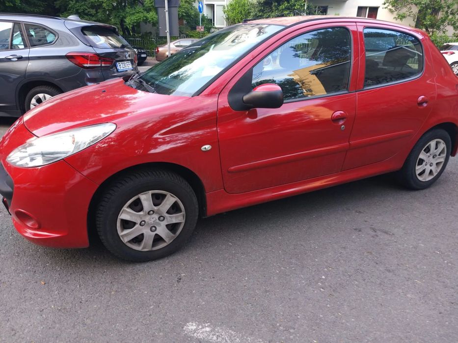 Peugeot 206 Peugeot 206+ (An 2011) – Euro 5 – Stare Excelentă / Ideal Oras