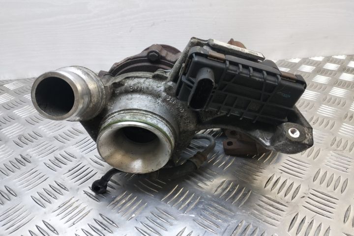 Turbina Turbo Turbosuflanta 2.0 tdi 781018902 BMW Seria 3 E90/E91/E92