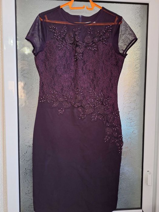 красива дамска рокля