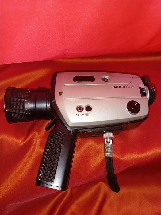 Aparat de filmat vintage Bauer c 38