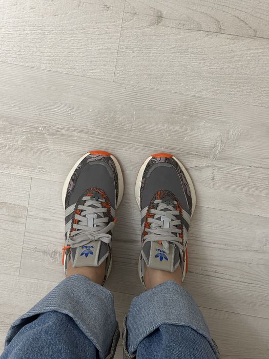 Кроссовки Adidas оригинал