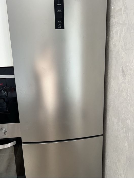 Холодильник HAIER