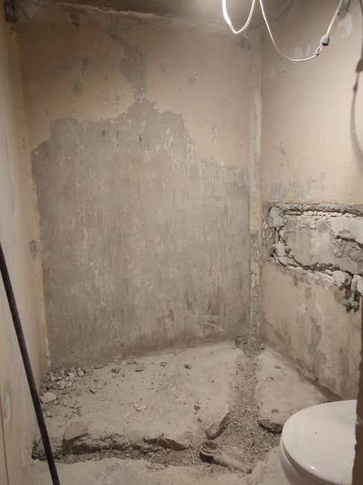 Кърти чисти извозва, къртене София, извозване на строителни отпадъци