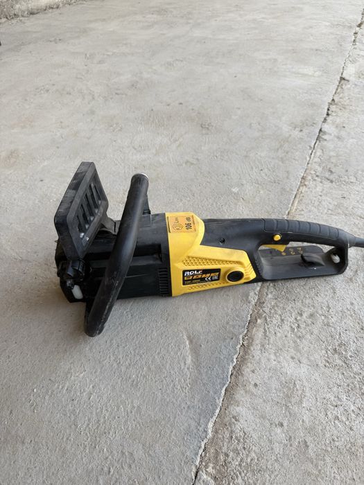 Elektro pila sotladi