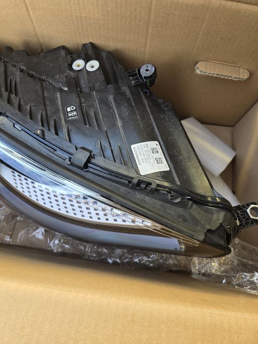 Фар фарове  за mercedes s w223 digit цена за 1бройal light