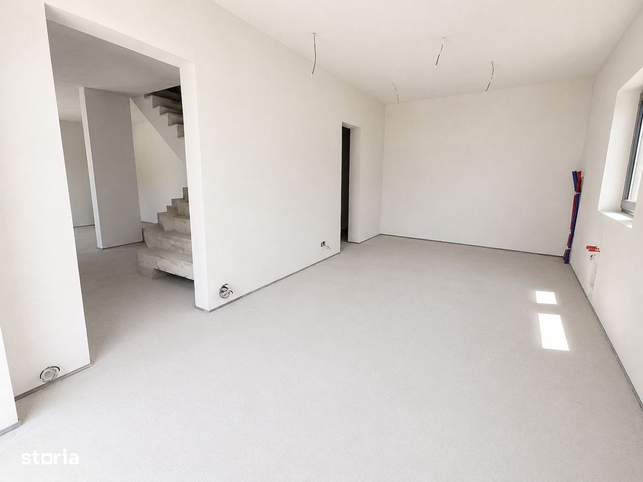 Casa cuplata de 4 camere, 142mp utili, 260 mp teren, Zona Campului