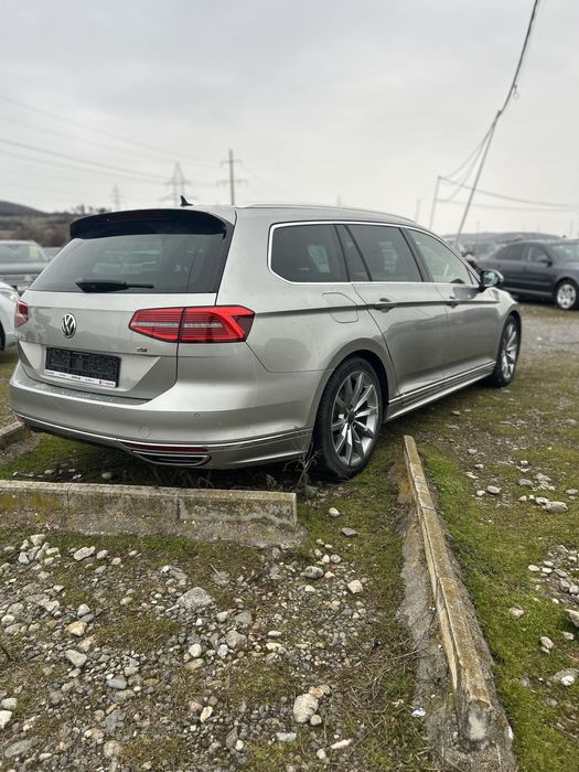 Vand Volkswagen Pasat B8 Pachet R line