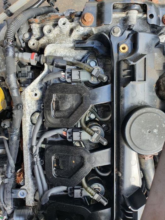 Motor 2.0 trafic vivaro opel nissan euro 5 cutie de viteze