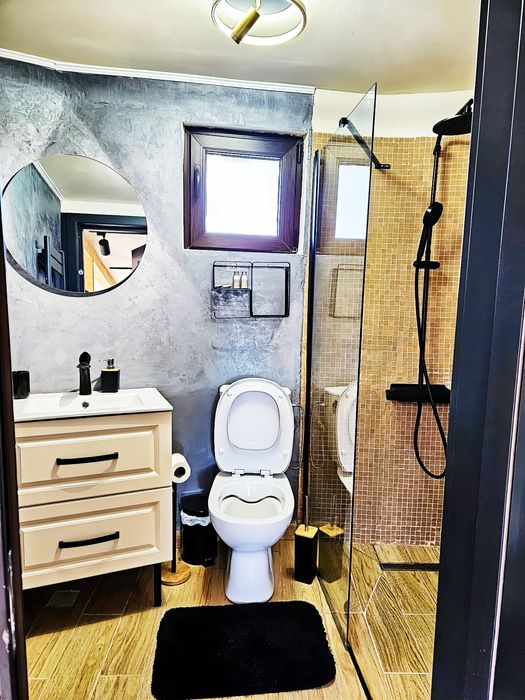 CabanA cu ciubăr M-tii Vladeasa