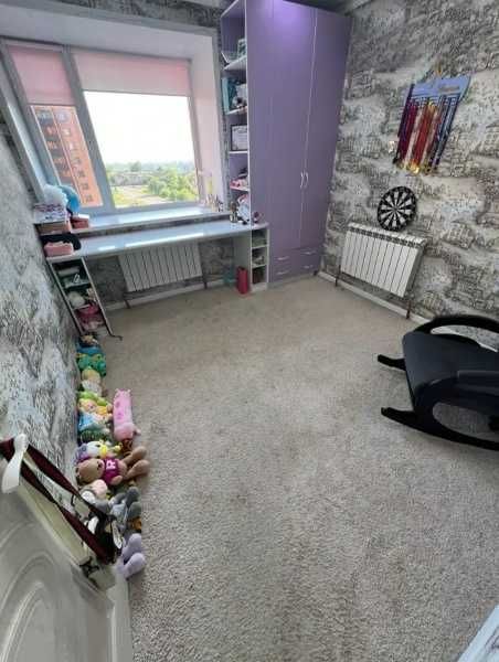 продам 3 комнатную квартиру