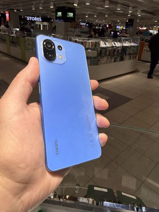 Xiaomi Mi 11 Lite 8/128Gb в идеале