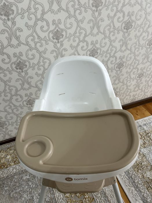 Стульчик для кормление Tomix