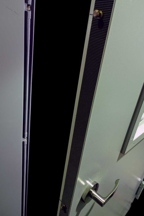 Противопожарные двери EI30/EI60