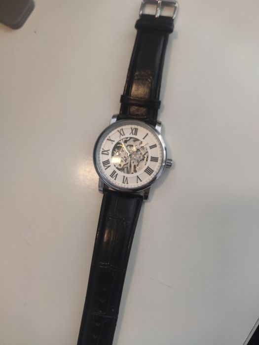 Продам механические часы