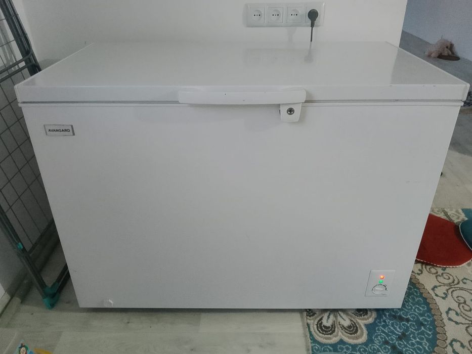 Морозильник 300 л