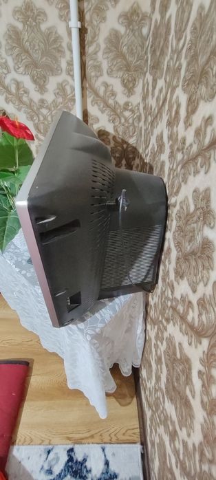 Продам телевизор