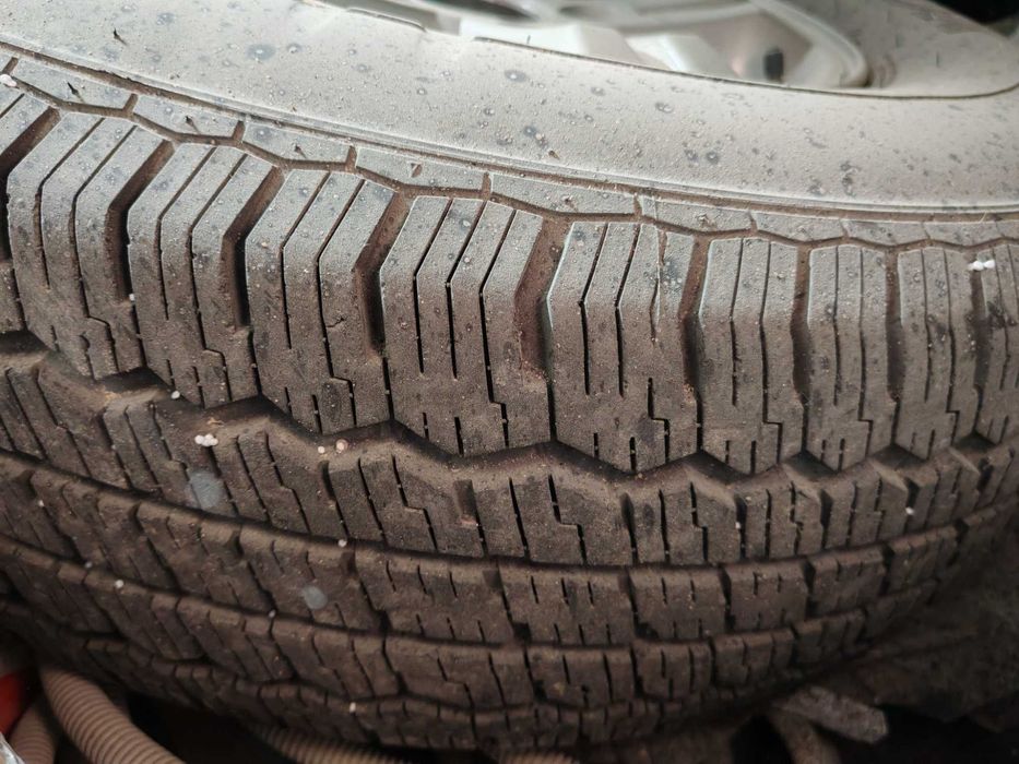 Запасное колесо на KIA SORENTO